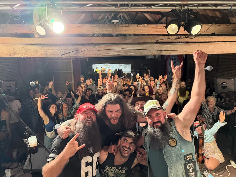 Moonshine wagon and fans